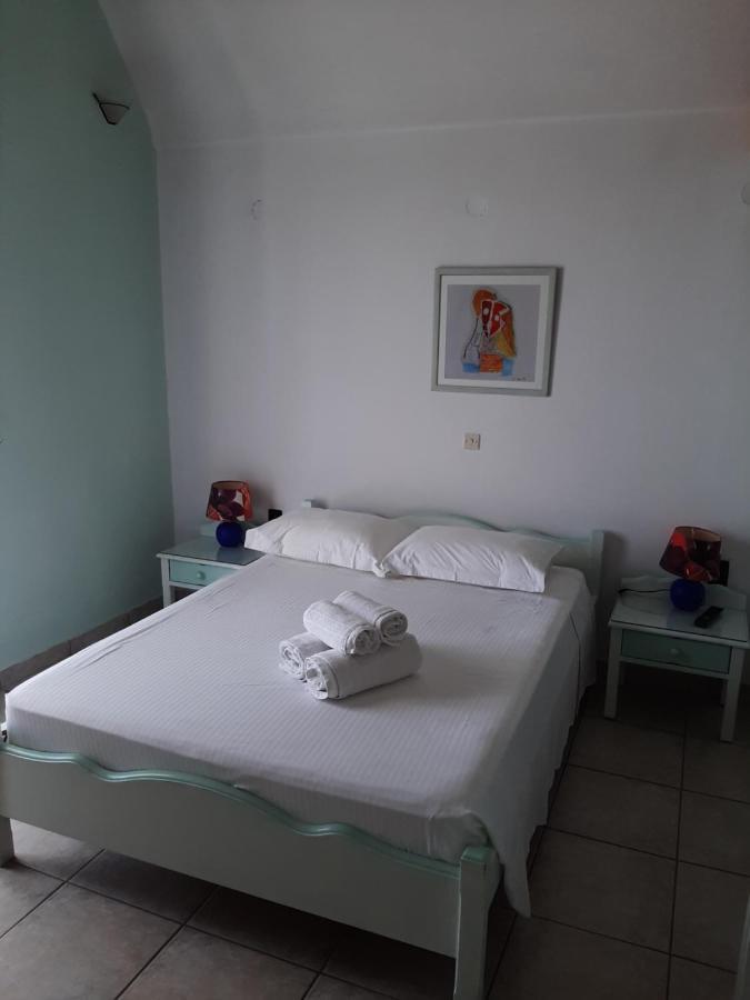Villa Nefeli Perissa  Esterno foto